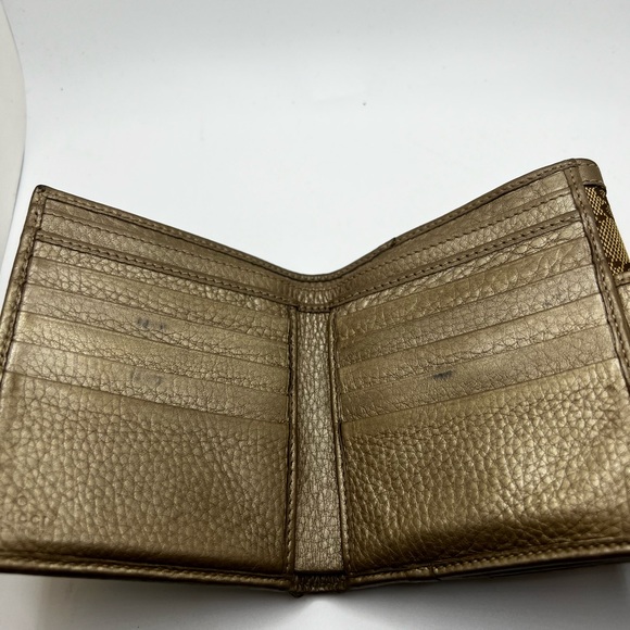 GUC Gucci GG Canvas with Bamboo Tassel Compact Wallet - Picture 7 of 9